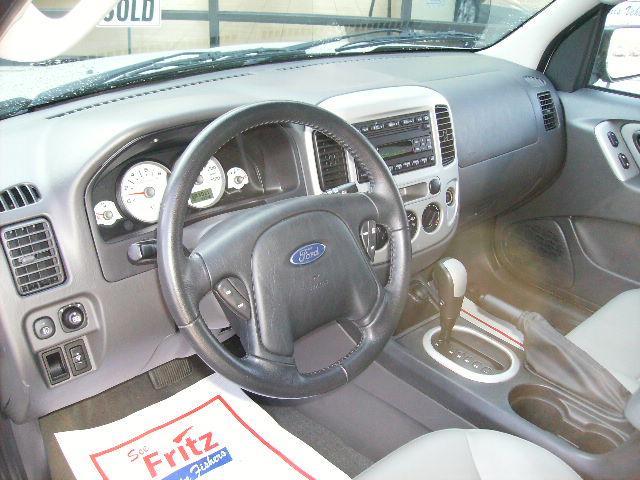 2007 Ford Escape ESi