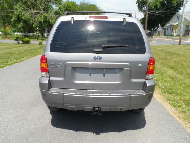 2007 Ford Escape Super