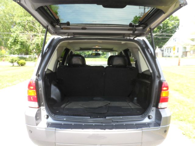 2007 Ford Escape Super