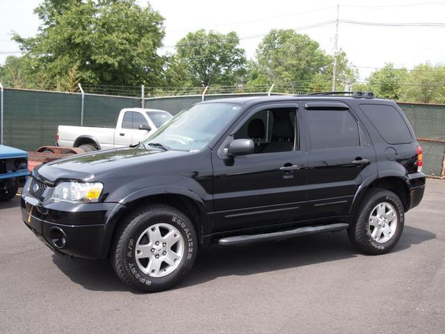 2007 Ford Escape ESi