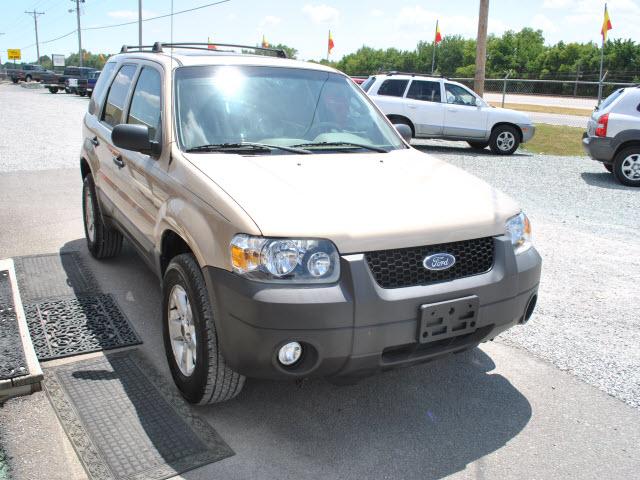 2007 Ford Escape ESi