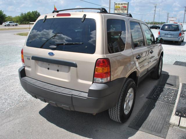 2007 Ford Escape ESi