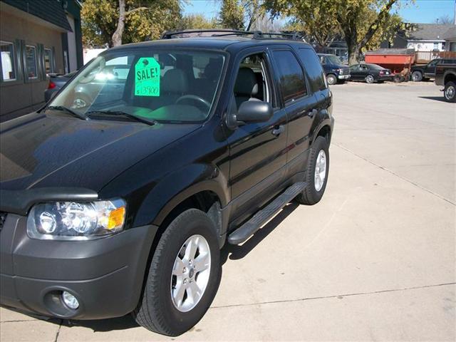 2007 Ford Escape 2.5 S With Moonroof