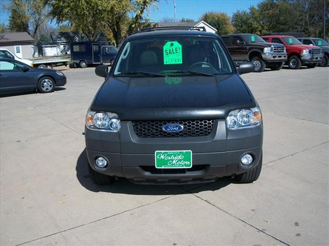 2007 Ford Escape 2.5 S With Moonroof