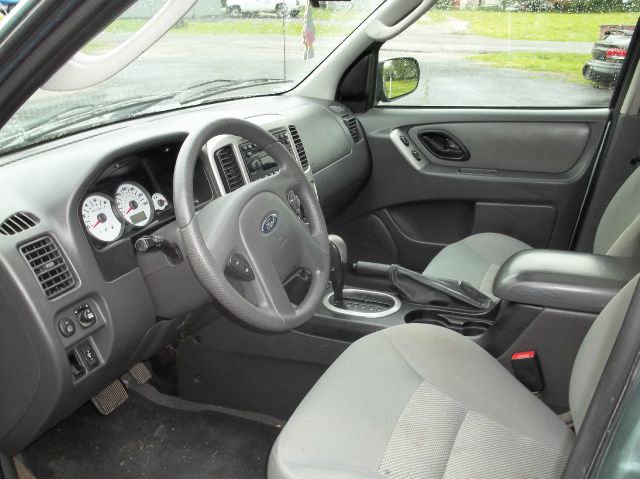 2007 Ford Escape SL 4x4 Regular Cab