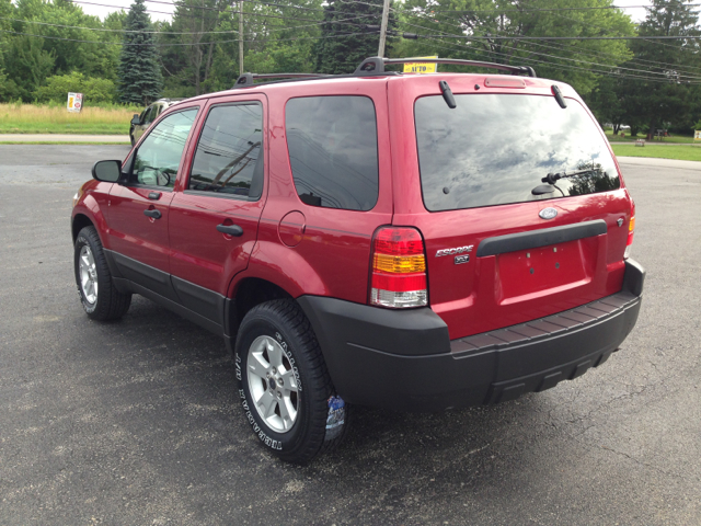 2007 Ford Escape 15