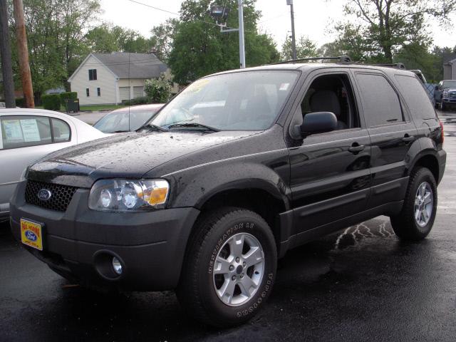 2007 Ford Escape ESi