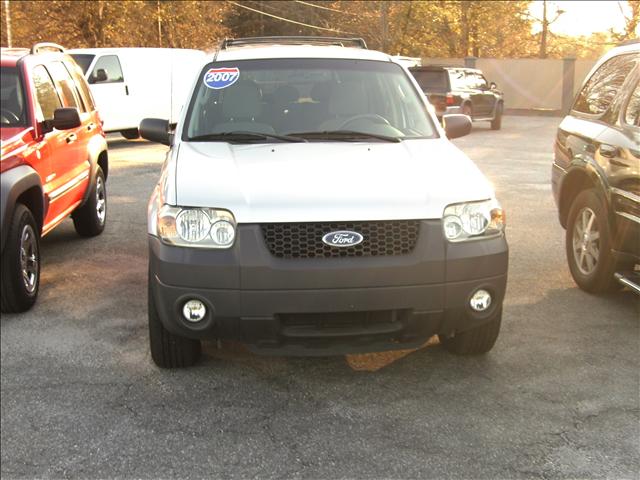 2007 Ford Escape ESi