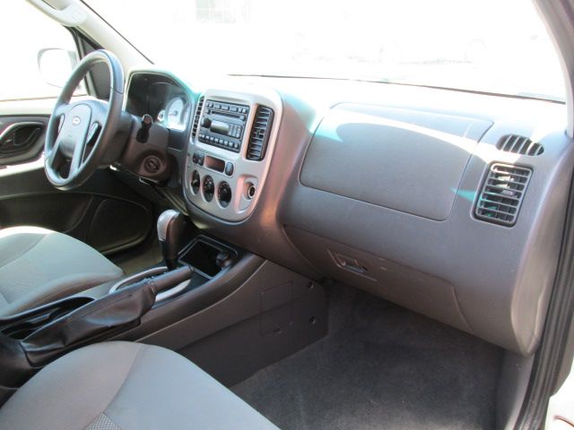 2007 Ford Escape Hbw/roof Rims