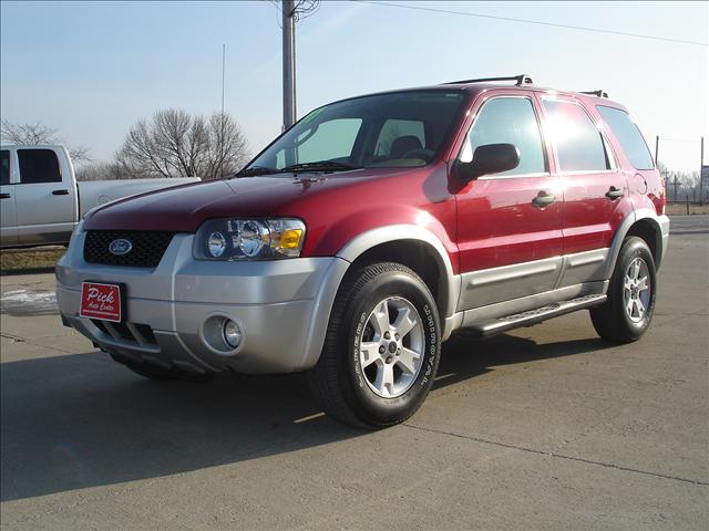 2007 Ford Escape ESi