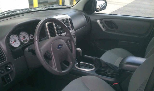 2007 Ford Escape SL 4x4 Regular Cab