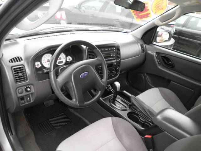 2007 Ford Escape XLS