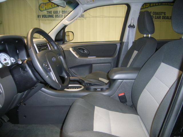 2007 Ford Escape Unknown