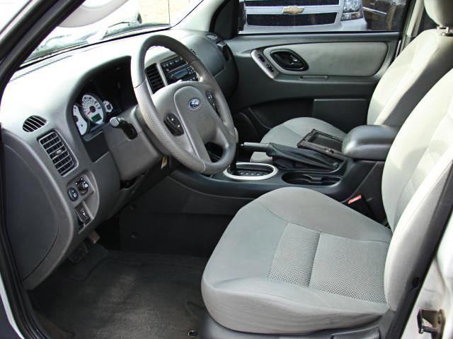 2007 Ford Escape ESi