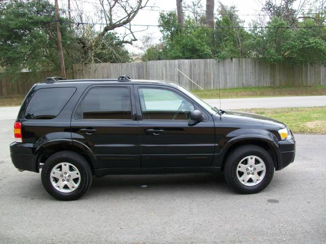 2007 Ford Escape SLT 25