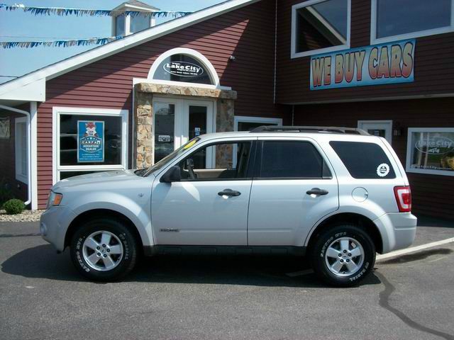 2008 Ford Escape 2dr Roadster Limited