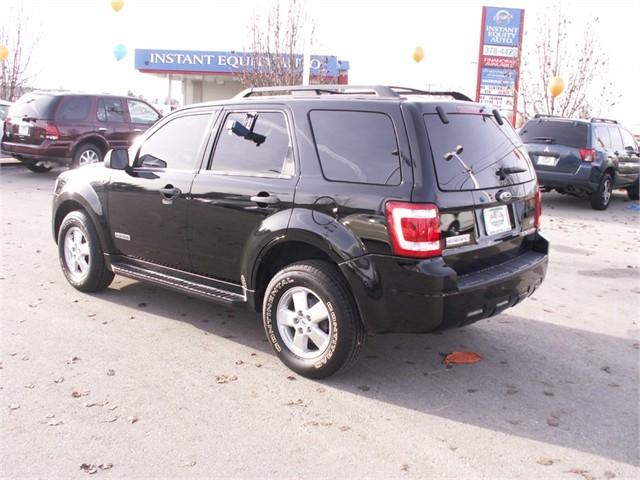 2008 Ford Escape ESi