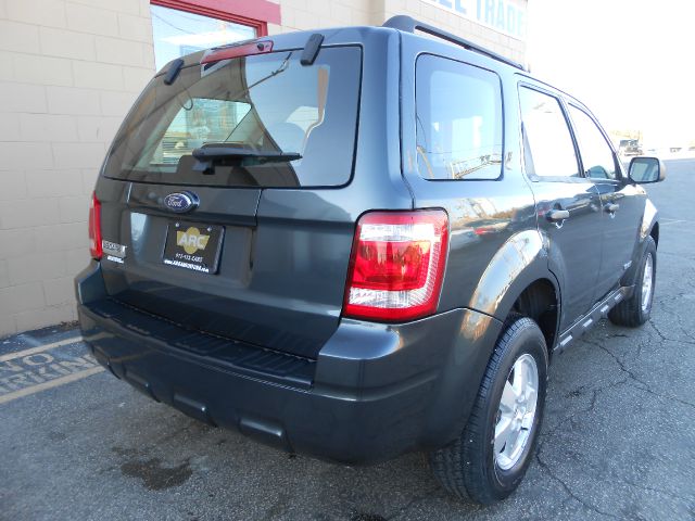 2008 Ford Escape 4dr Sdn Premier 2WD