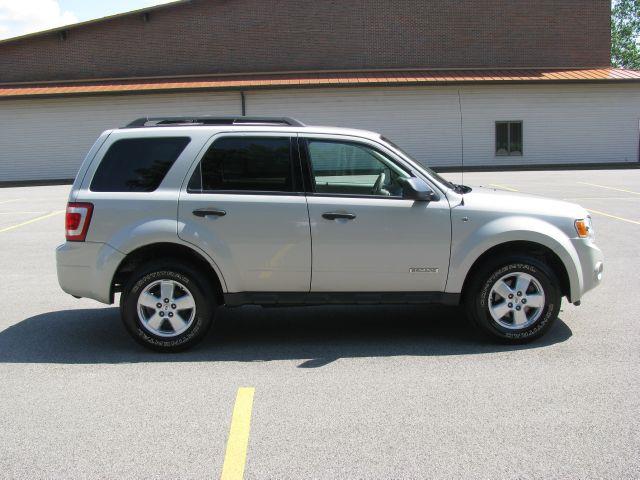 2008 Ford Escape 2dr Roadster Limited