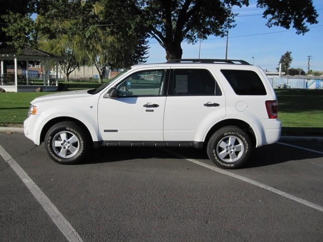 2008 Ford Escape ESi