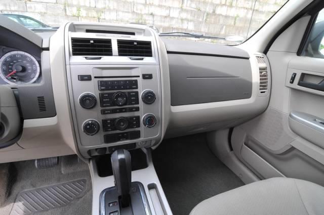 2008 Ford Escape ESi