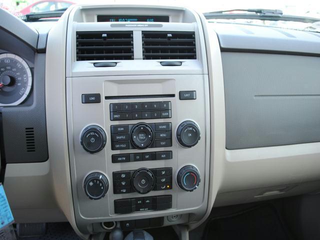 2008 Ford Escape ESi