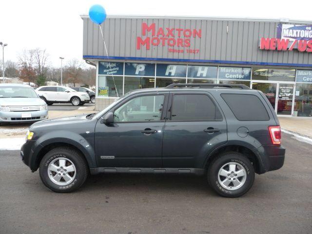 2008 Ford Escape 4dr Sdn XLS