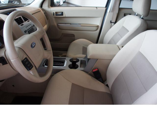 2008 Ford Escape ESi