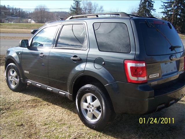 2008 Ford Escape ESi