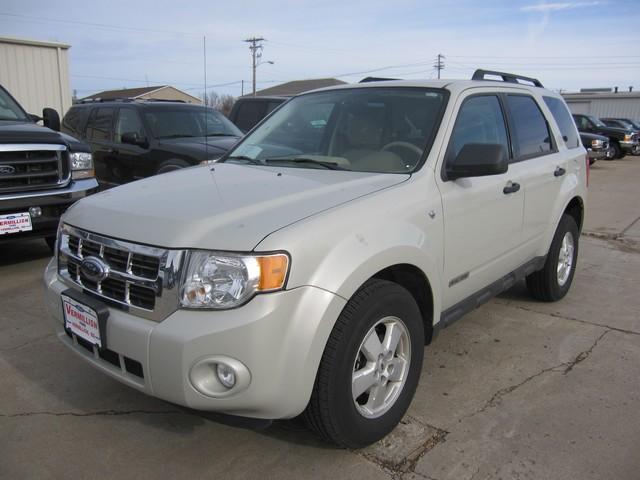 2008 Ford Escape ESi