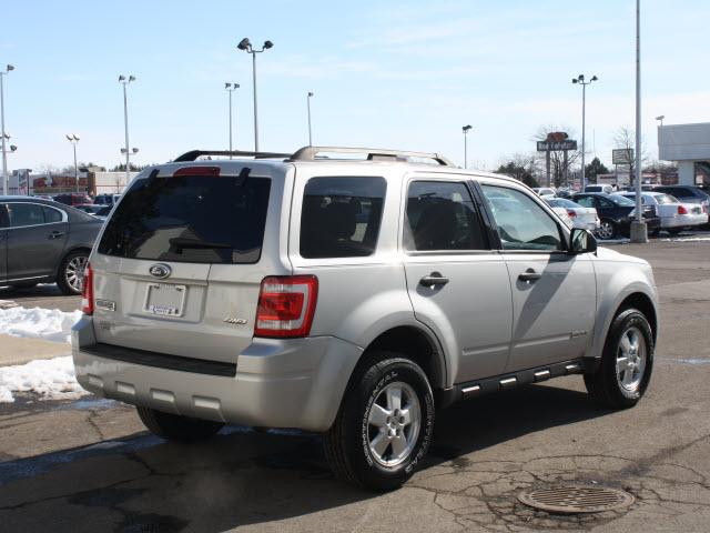 2008 Ford Escape ESi