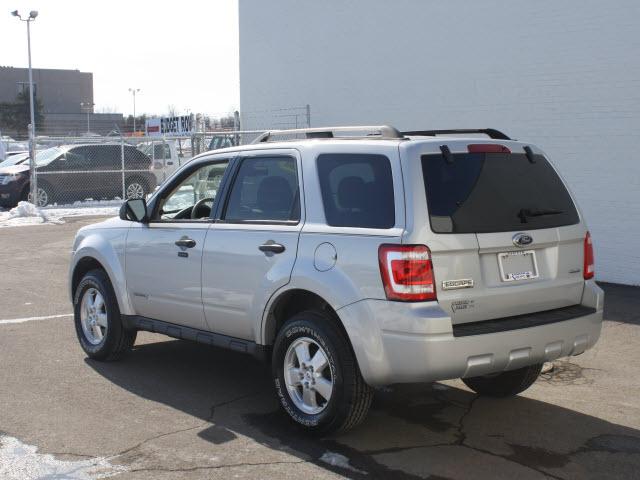 2008 Ford Escape ESi