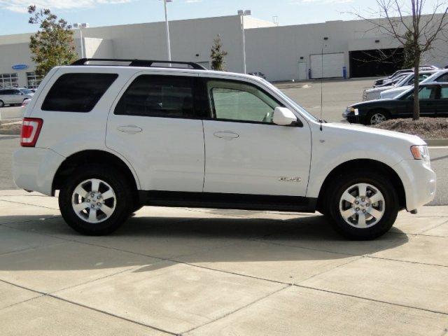 2008 Ford Escape SLT 25