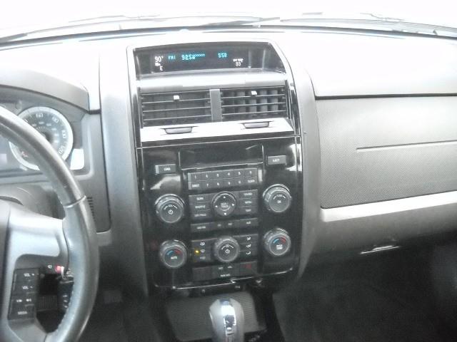 2008 Ford Escape SLT 25