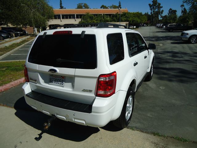 2008 Ford Escape 2dr Roadster Limited