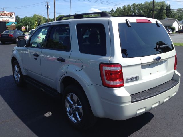 2008 Ford Escape 2dr Roadster Limited