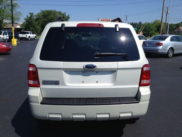 2008 Ford Escape 2dr Roadster Limited