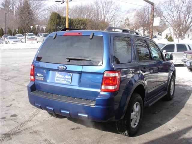 2008 Ford Escape ESi