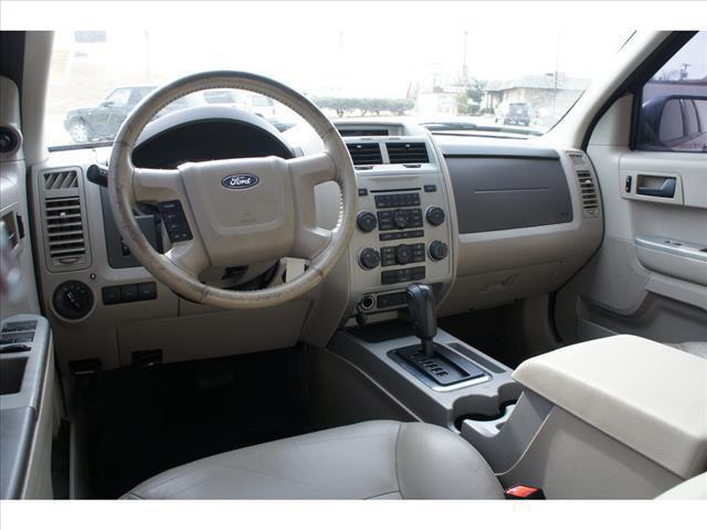 2008 Ford Escape ESi