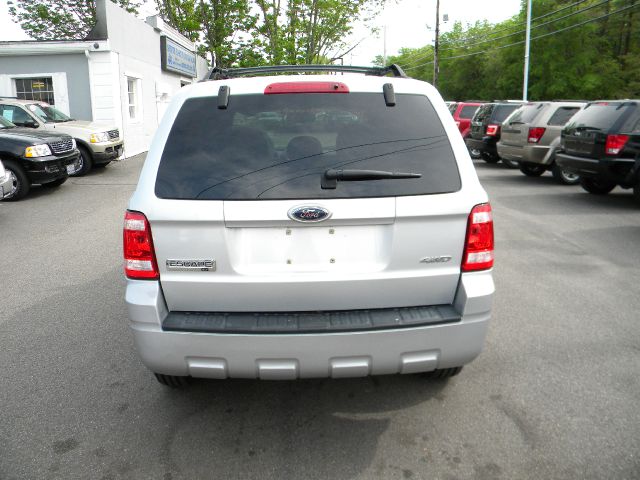 2008 Ford Escape 2dr Roadster Limited