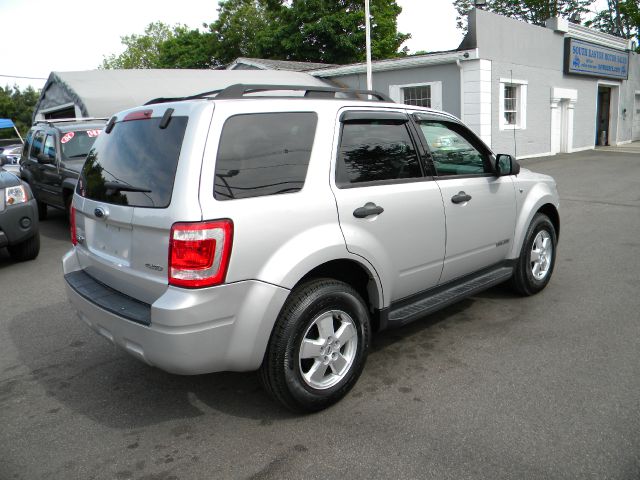 2008 Ford Escape 2dr Roadster Limited