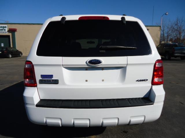 2008 Ford Escape ESi