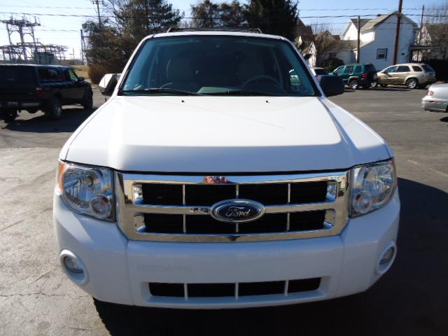 2008 Ford Escape ESi