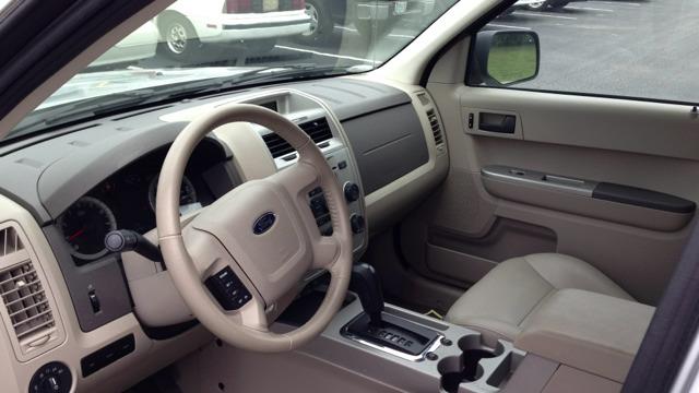 2008 Ford Escape ESi