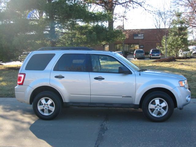 2008 Ford Escape ESi