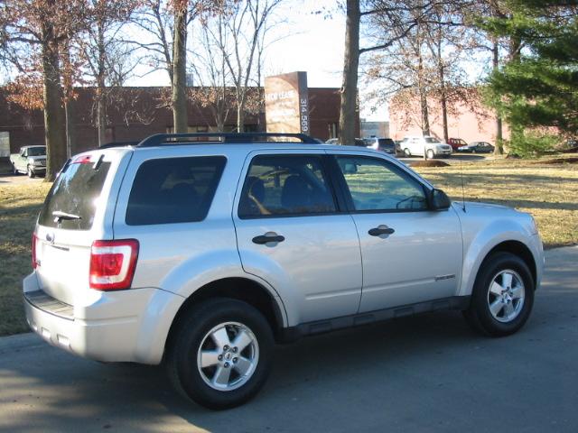 2008 Ford Escape ESi