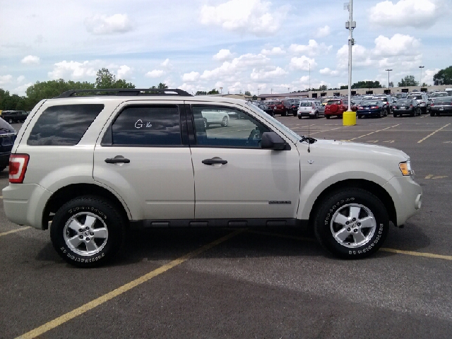 2008 Ford Escape 2dr Roadster Limited