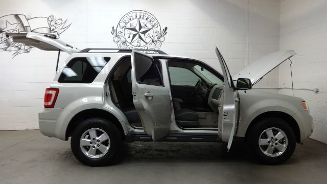 2008 Ford Escape LX Auto V6