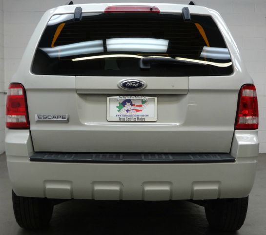 2008 Ford Escape LX Auto V6