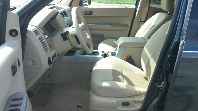 2008 Ford Escape LX Auto V6